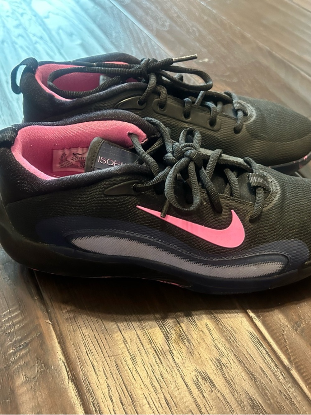 Nike Kids Black Basketball Cleats 5.5Y